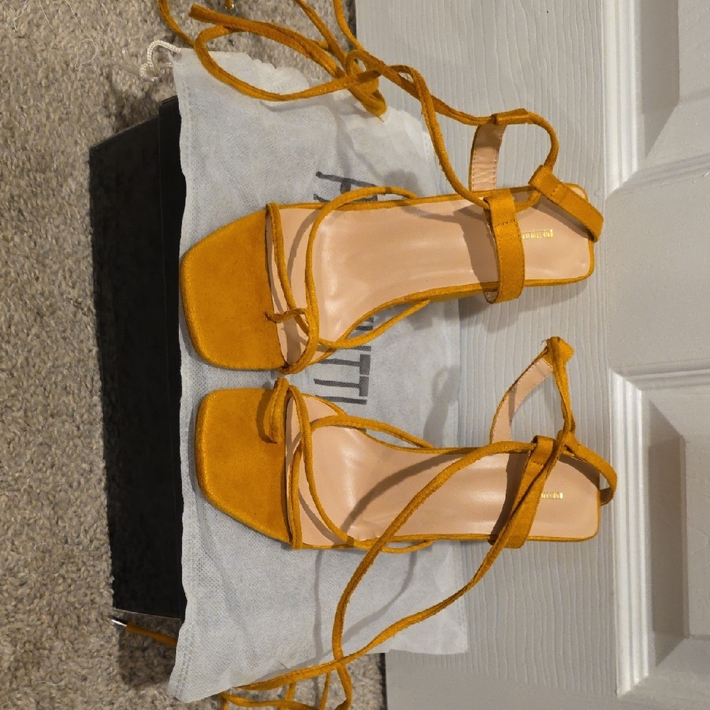 NWOT Mustard Yellow Strappy Heels